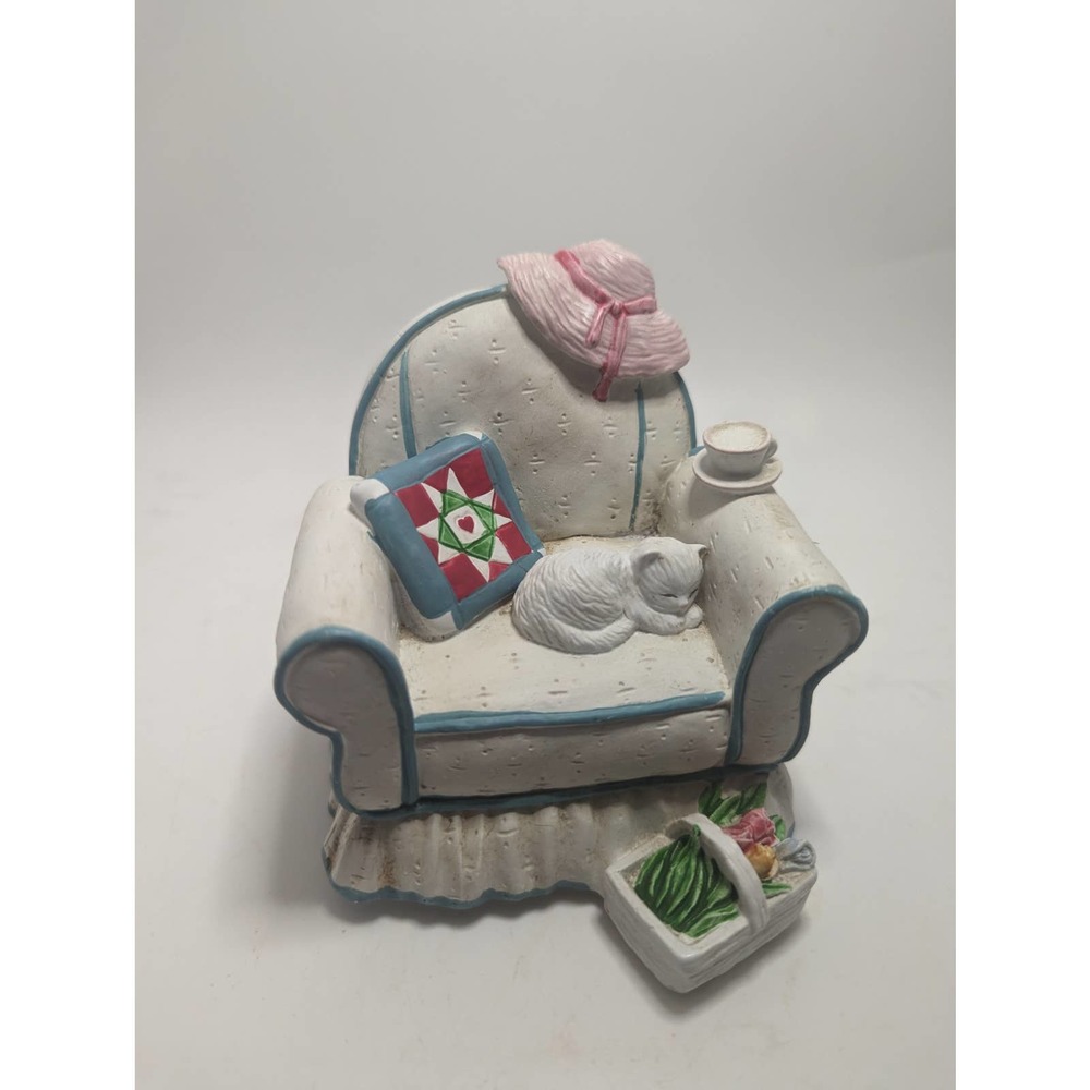 Vintage George Good Co Chair Music Box Cat Sleeping In Chair Rotates